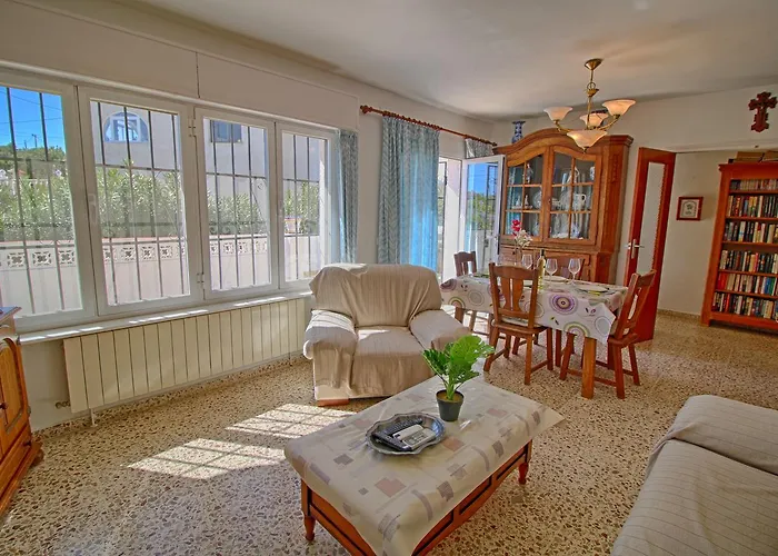 Holiday Villa Dubois